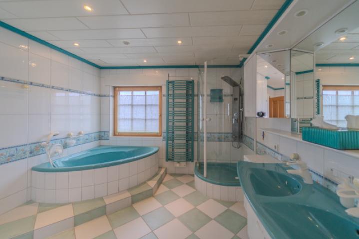 Badezimmer 1oG