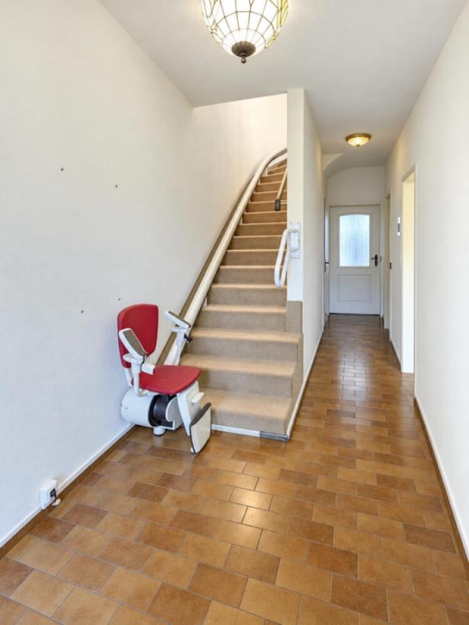 Treppe / Treppenlift