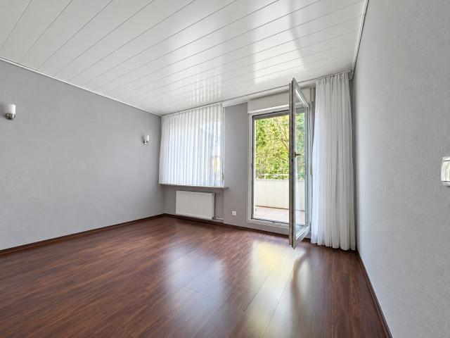 Schlafzimmer mit Balkon