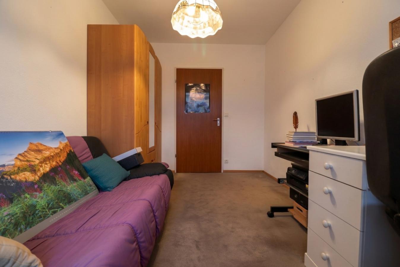 Kinderzimmer / Büro