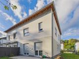 Haus und Terrasse