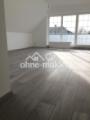 Wohnzimmer Blick zum Balkon