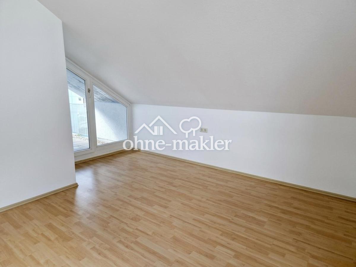Schlafzimmer mit Terrasse