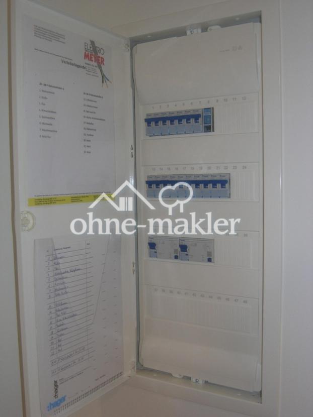 02A_Flur_Sicherungsschrank