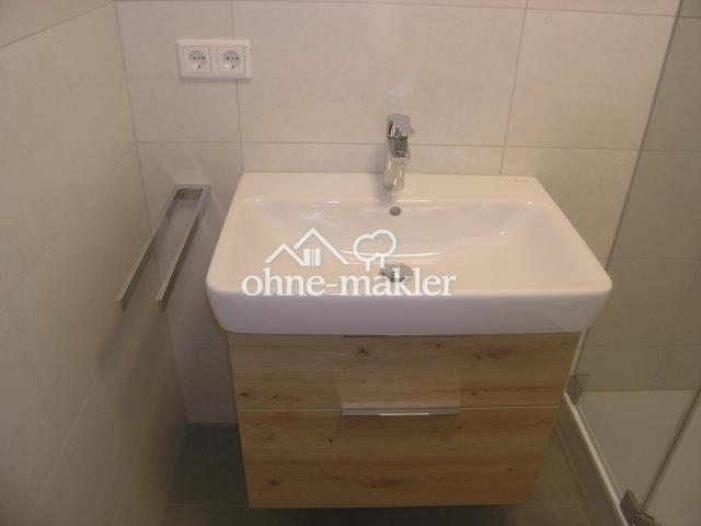 04A_Bad_Waschbecken+Unterschra