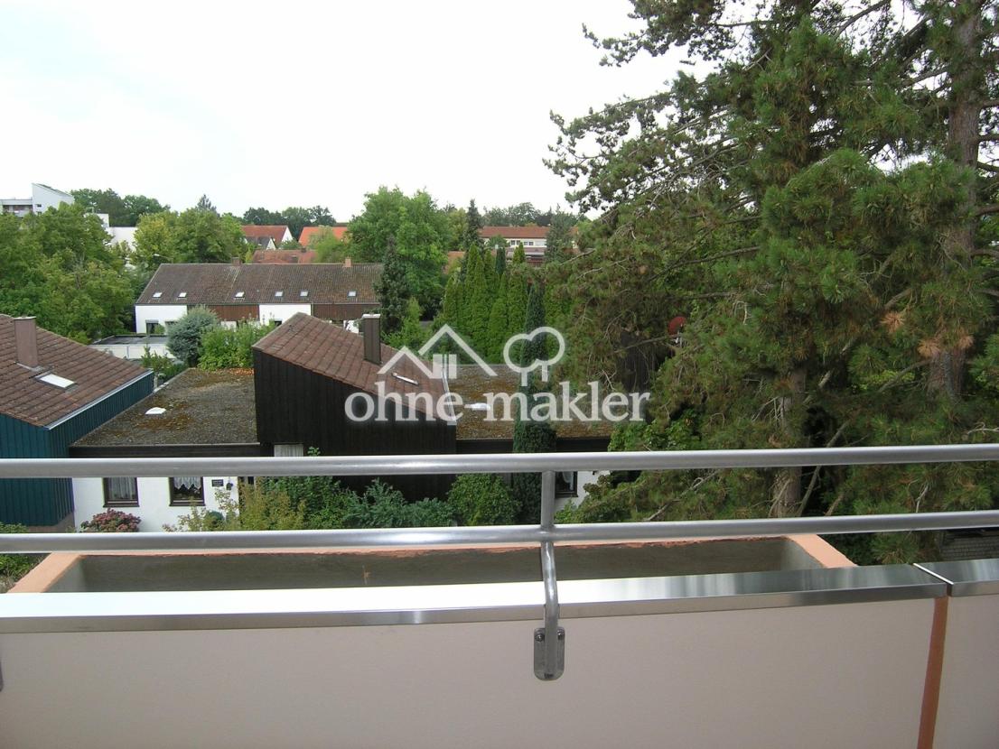 08C_Balkon_Ausblick Süd