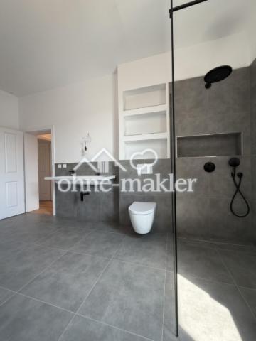 Badezimmer (Tageslicht)