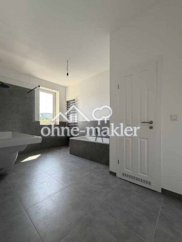Badezimmer (Tageslicht)