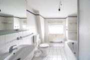 Badezimmer DG