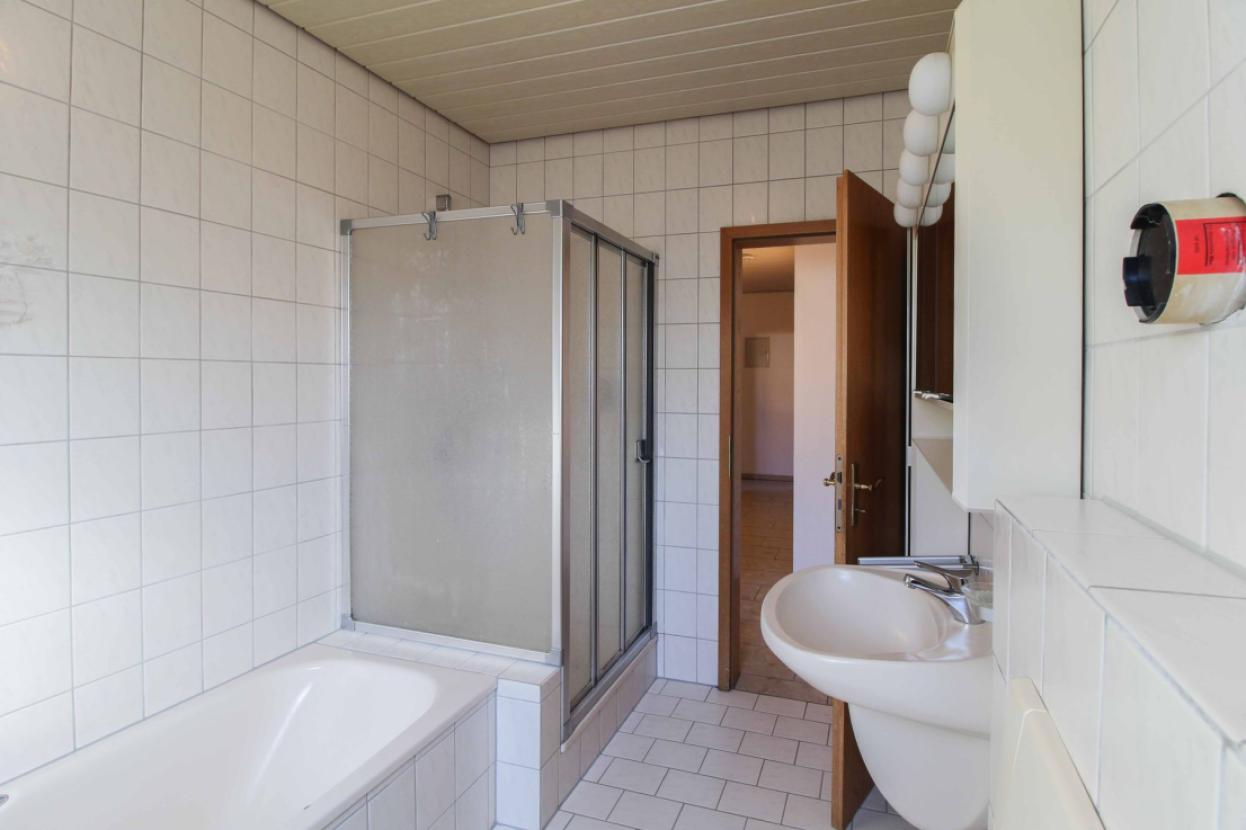 Badezimmer Erdgeschoss