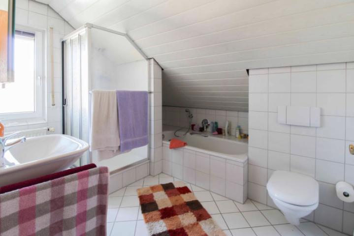 Badezimmer Dachgeschoss