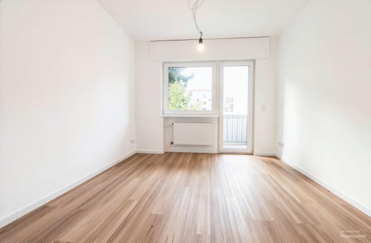 Kinderzimmer oder Büro - Bild 1