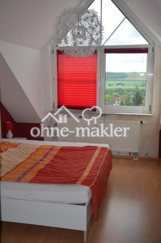 Schlafzimmer DG
