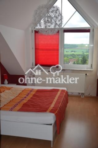 Schlafzimmer DG