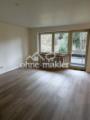 Helles Wohnzimmer Balkonzugang