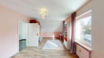 Schlafzimmer im OG