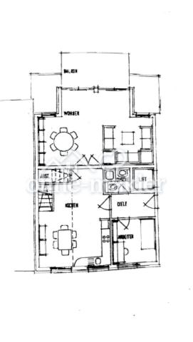 3. Etage mit großem Balkon