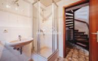 UG Dusche
