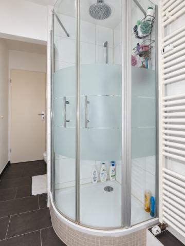 Dusche im Tageslicht-Bad