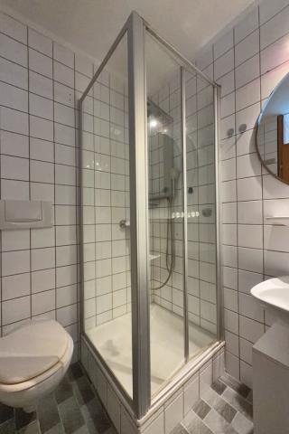 Bad mit Dusche