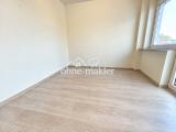 Zimmer mit Balkon