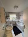 Badezimmer mit Wanne