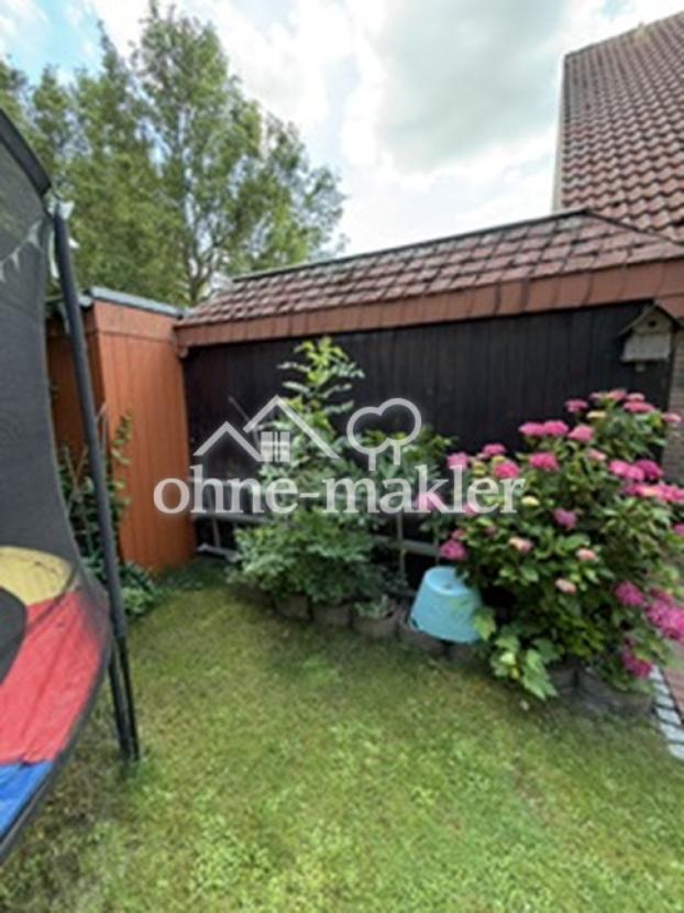 Carport Gartenansicht