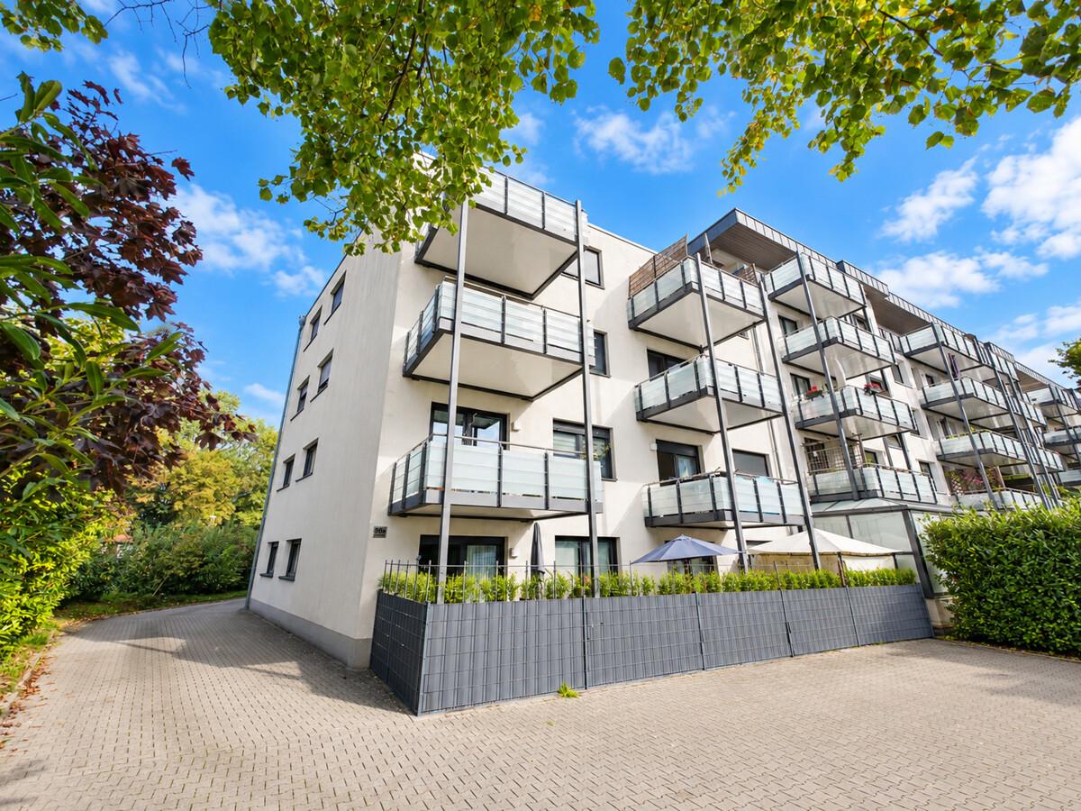 Straßenansicht