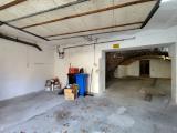 Haupthaus Garage