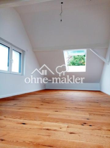 1. Zimmer Dachgeschoss