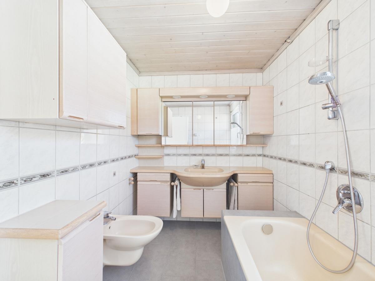 Badezimmer 1.OG
