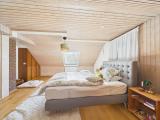 Schlafzimmer DG