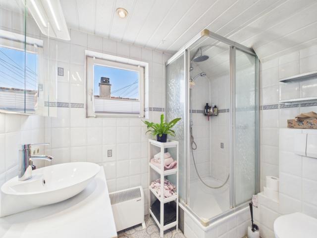 Badezimmer DG