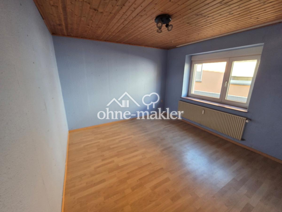 Büro/Schlafzimmer EG