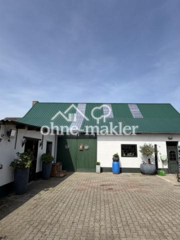 Hof vom Garten aus