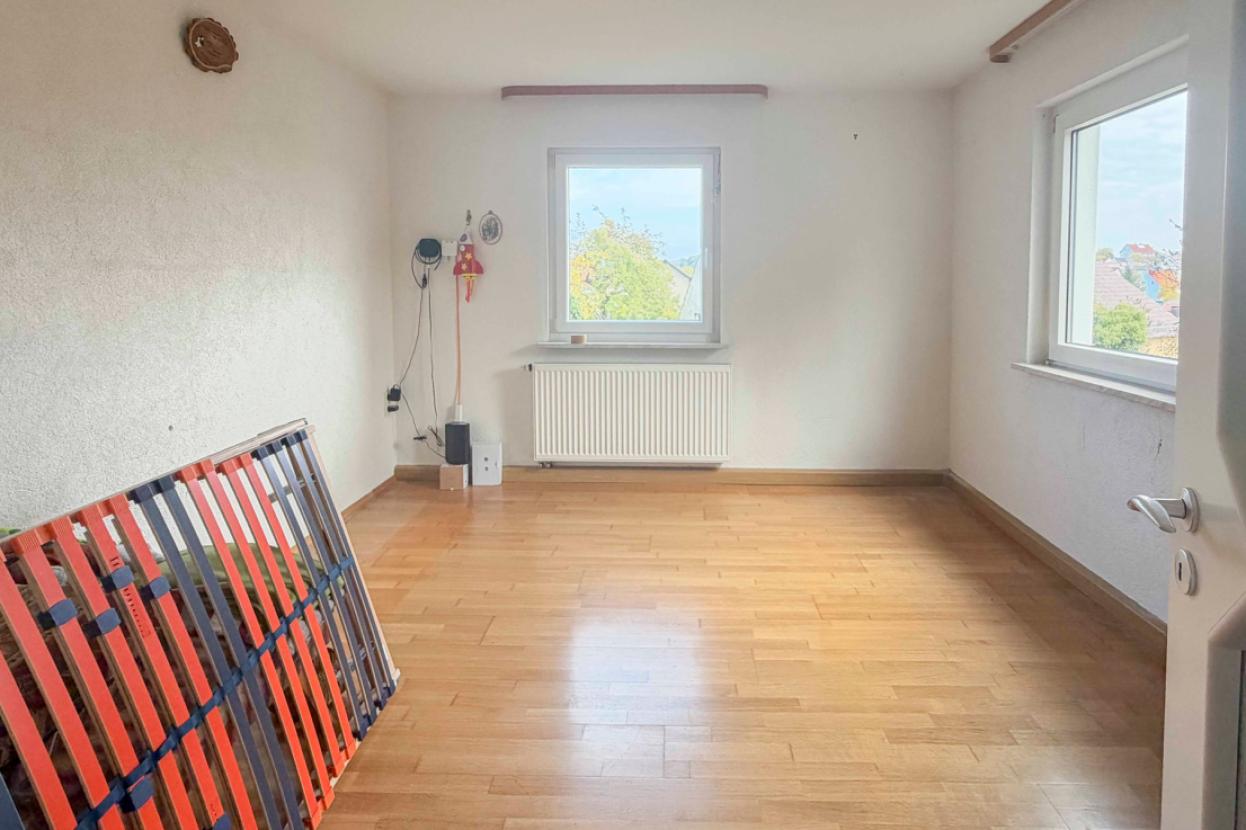 Kinderzimmer _ Büro EG