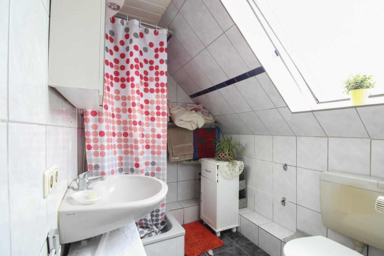 Badezimmer Whg. DG