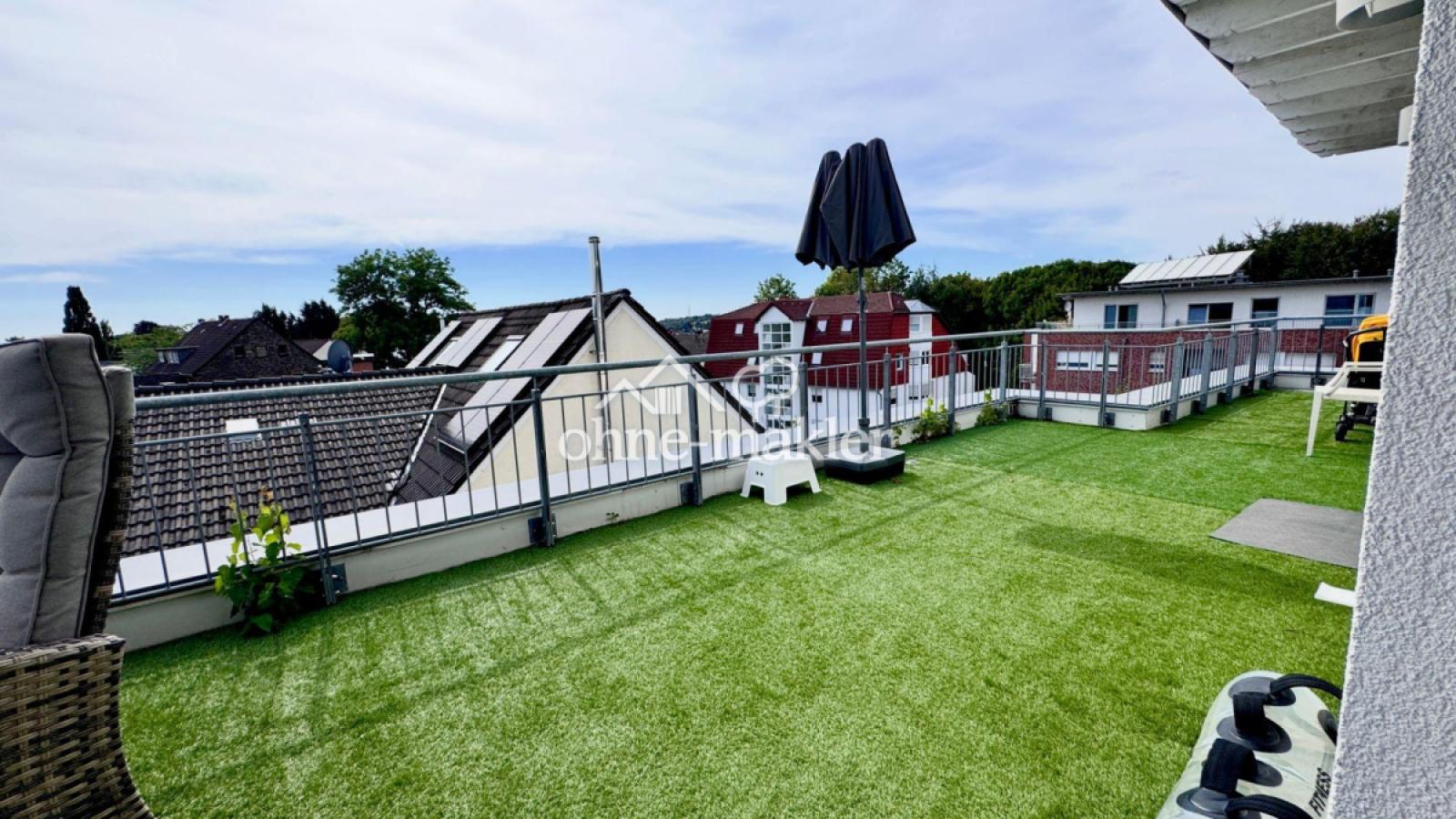 Große Dachterrasse