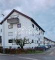 Das erste Haus der Straße