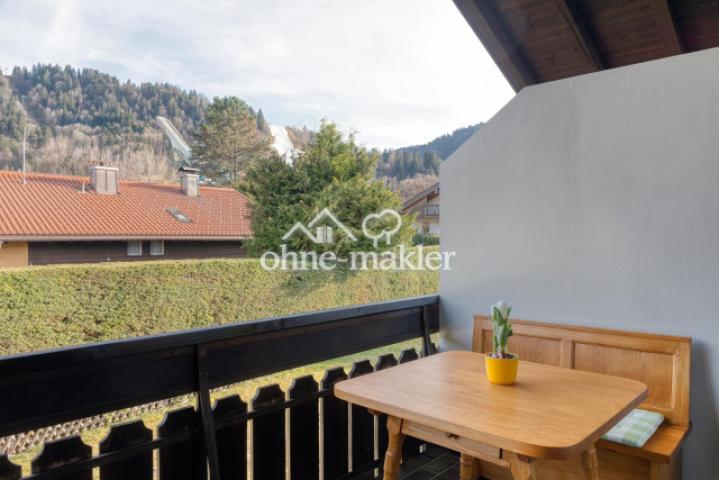 Balkon mit Sprungschanze