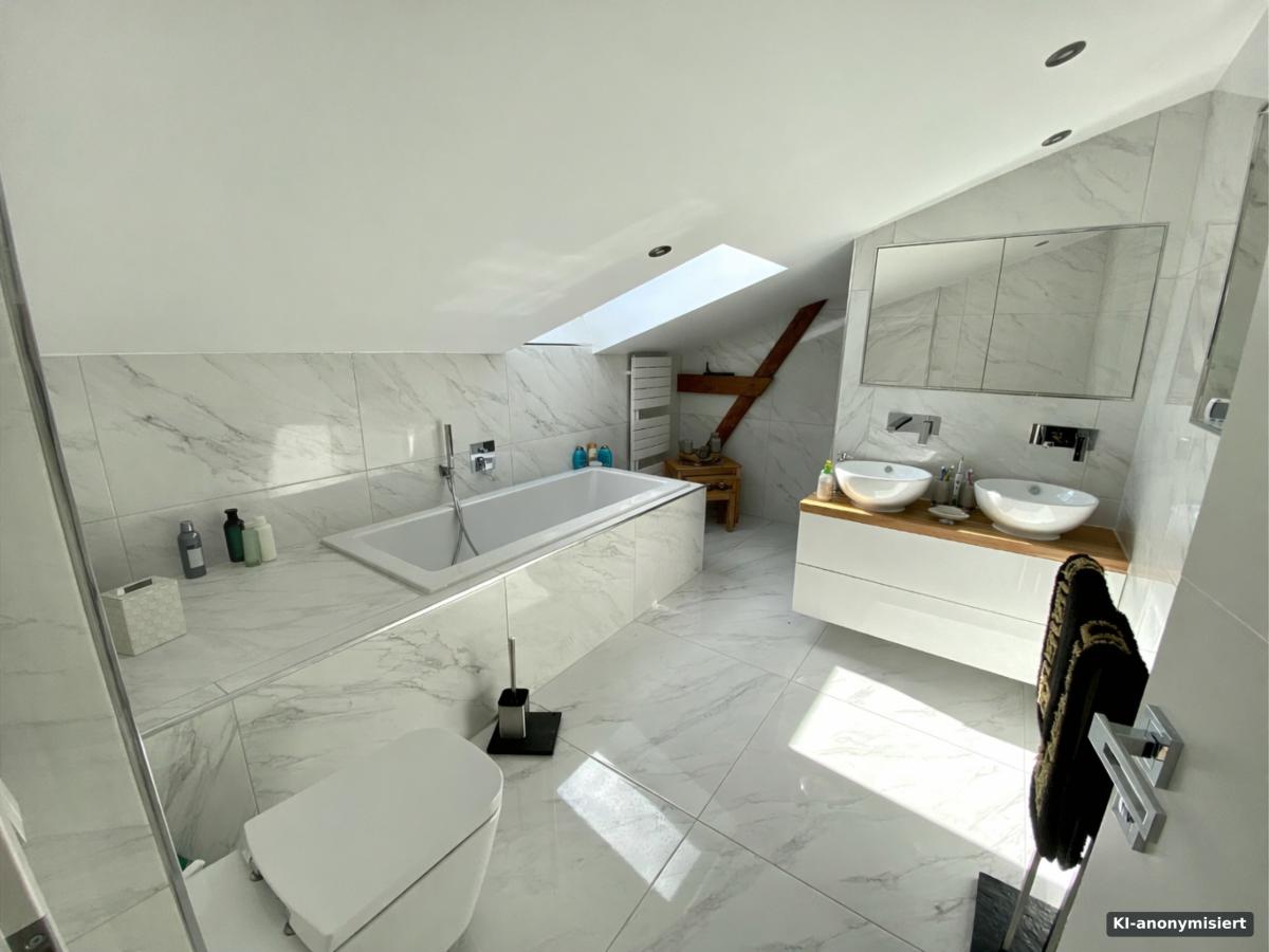 Badezimmer (KI-anonymisiert)