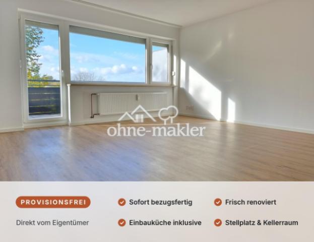 Wohnzimmer mit Südwestbalkon