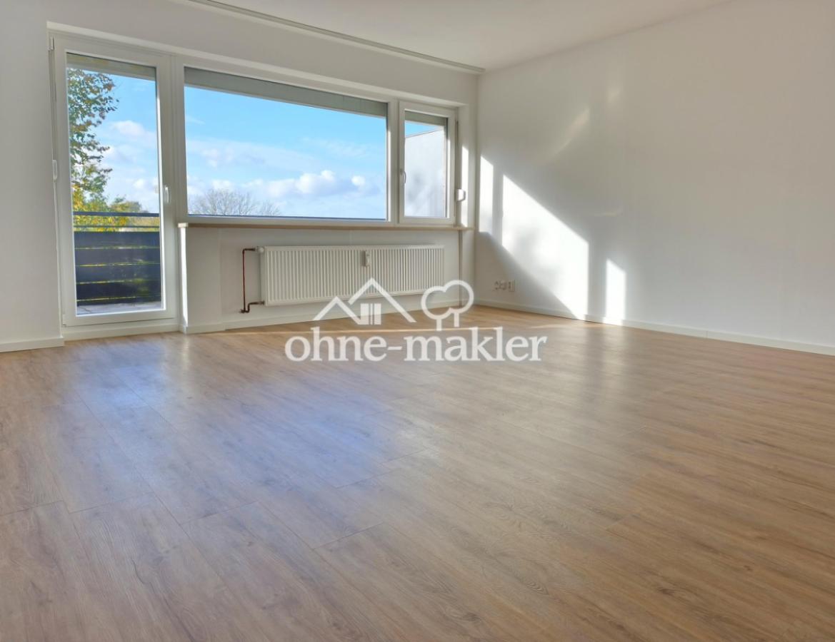 Helles Wohnzimmer (ca. 25 m²)