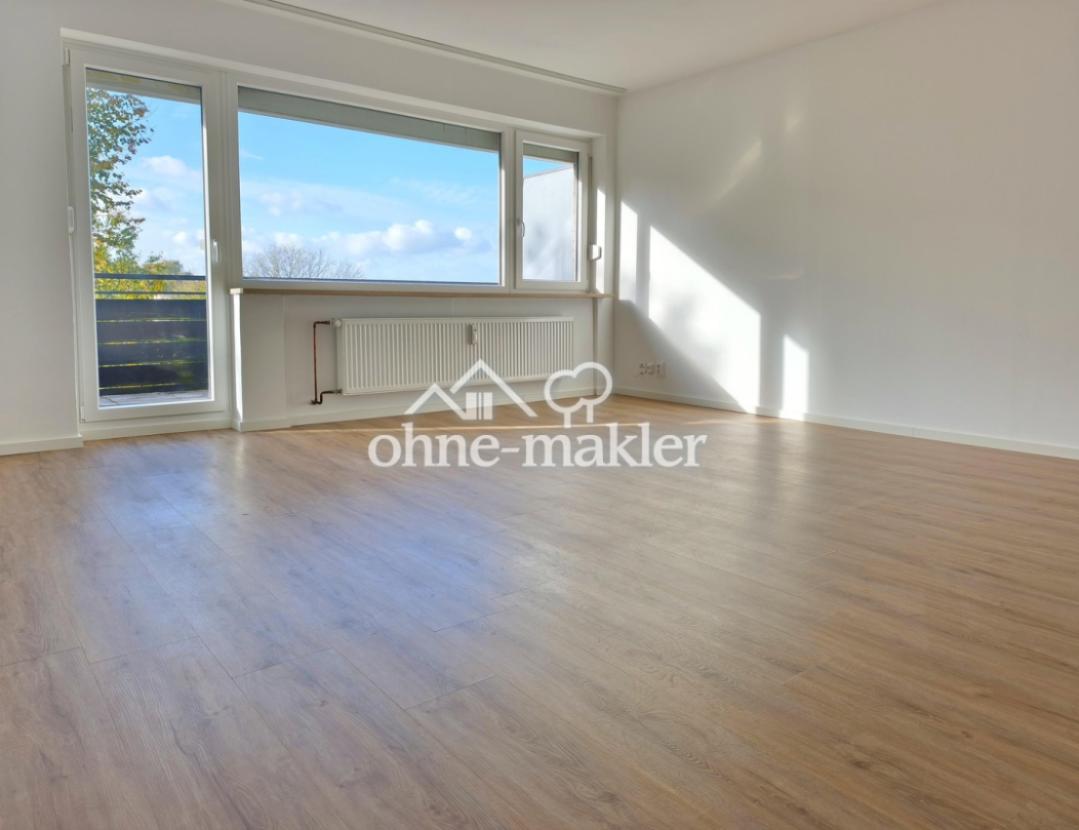 Helles Wohnzimmer (ca. 25 m²)