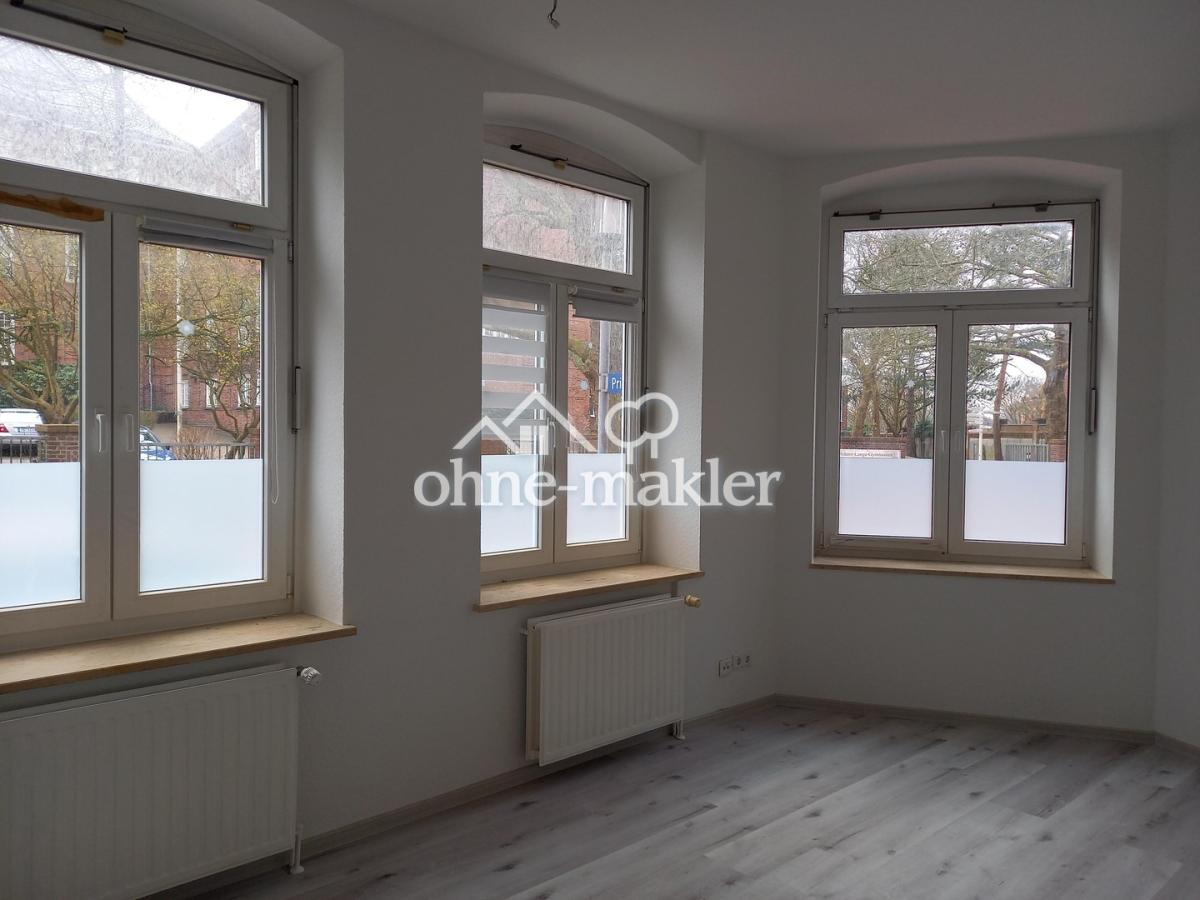 Wohnzimmer EG  (Laminat)