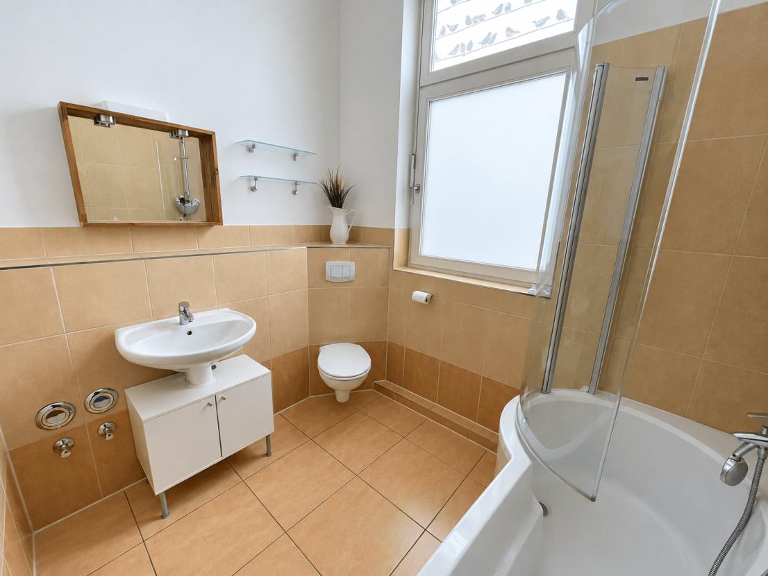 Badezimmer (KI bearbeitet)