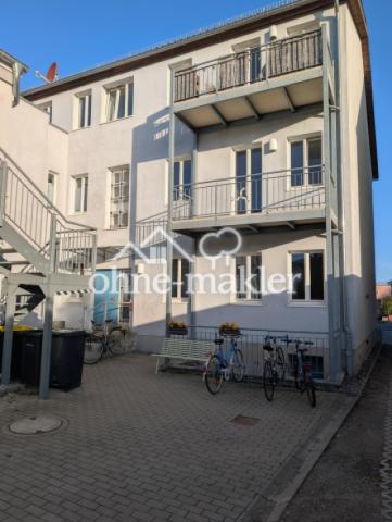 Hinterhaus mit Kellereingang