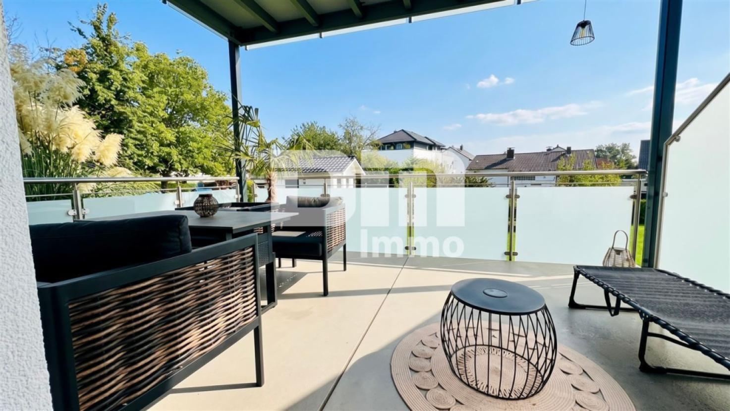 Terrasse / Südausrichtung / Windschutz