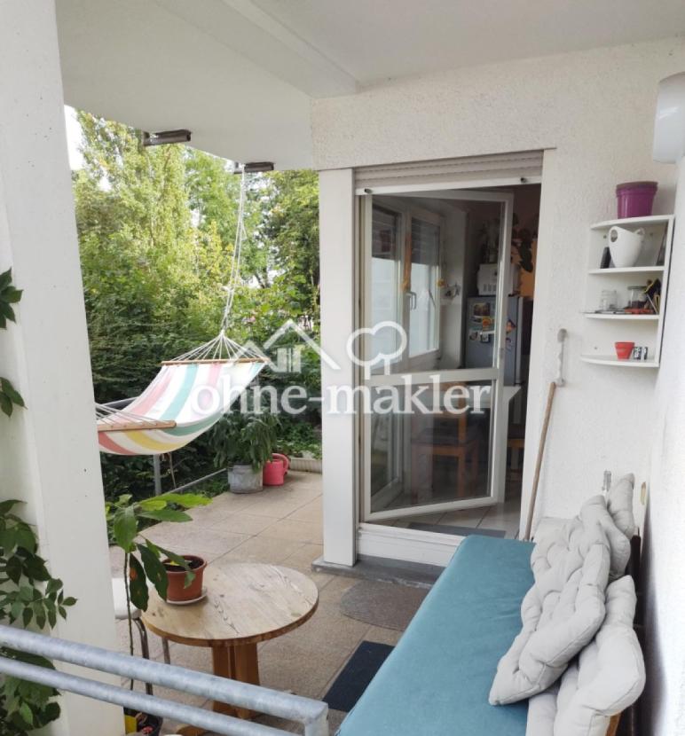 Terrasse mit Garten