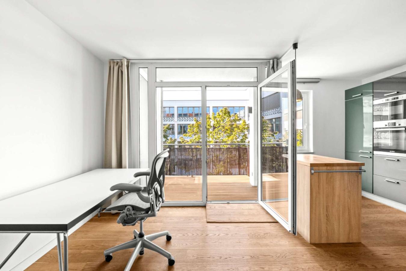 Zugang Balkon